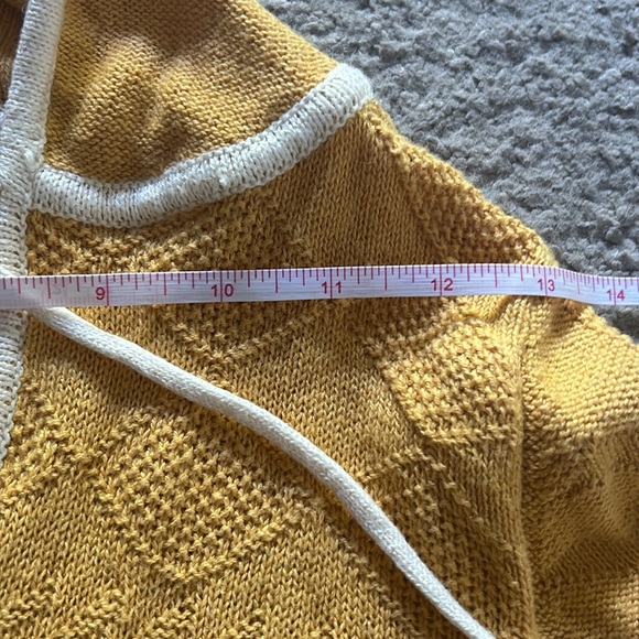 💛 Sparrow 💛 Hooded Sweater - Picture 9 of 11